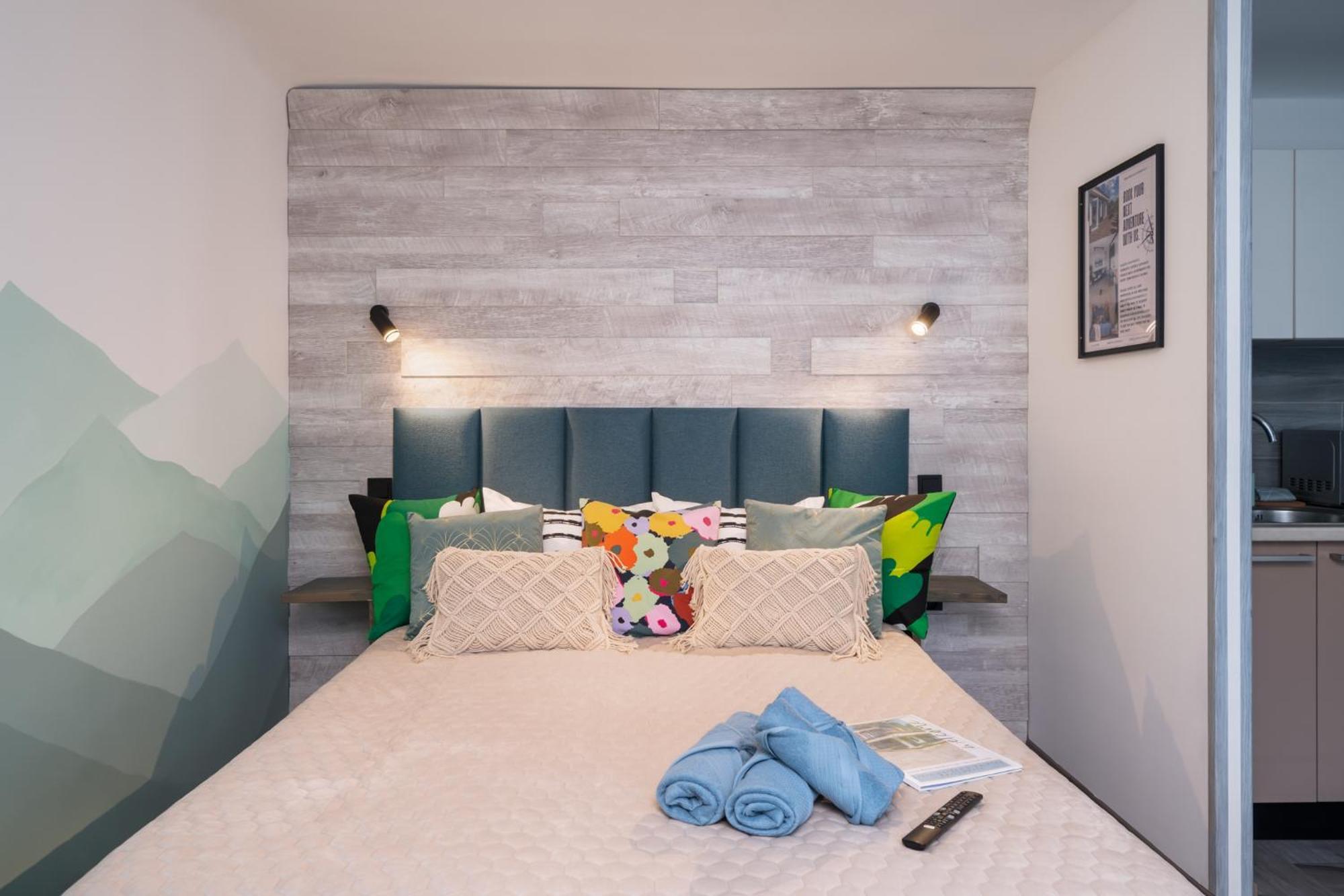 Green Garden & Private Parking Apartments With Playground Riga Dış mekan fotoğraf